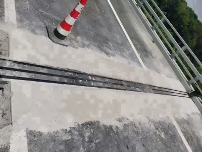 云安伸缩缝更换后浇筑材料快速结构修补料速砼的产品特点及施工流程​